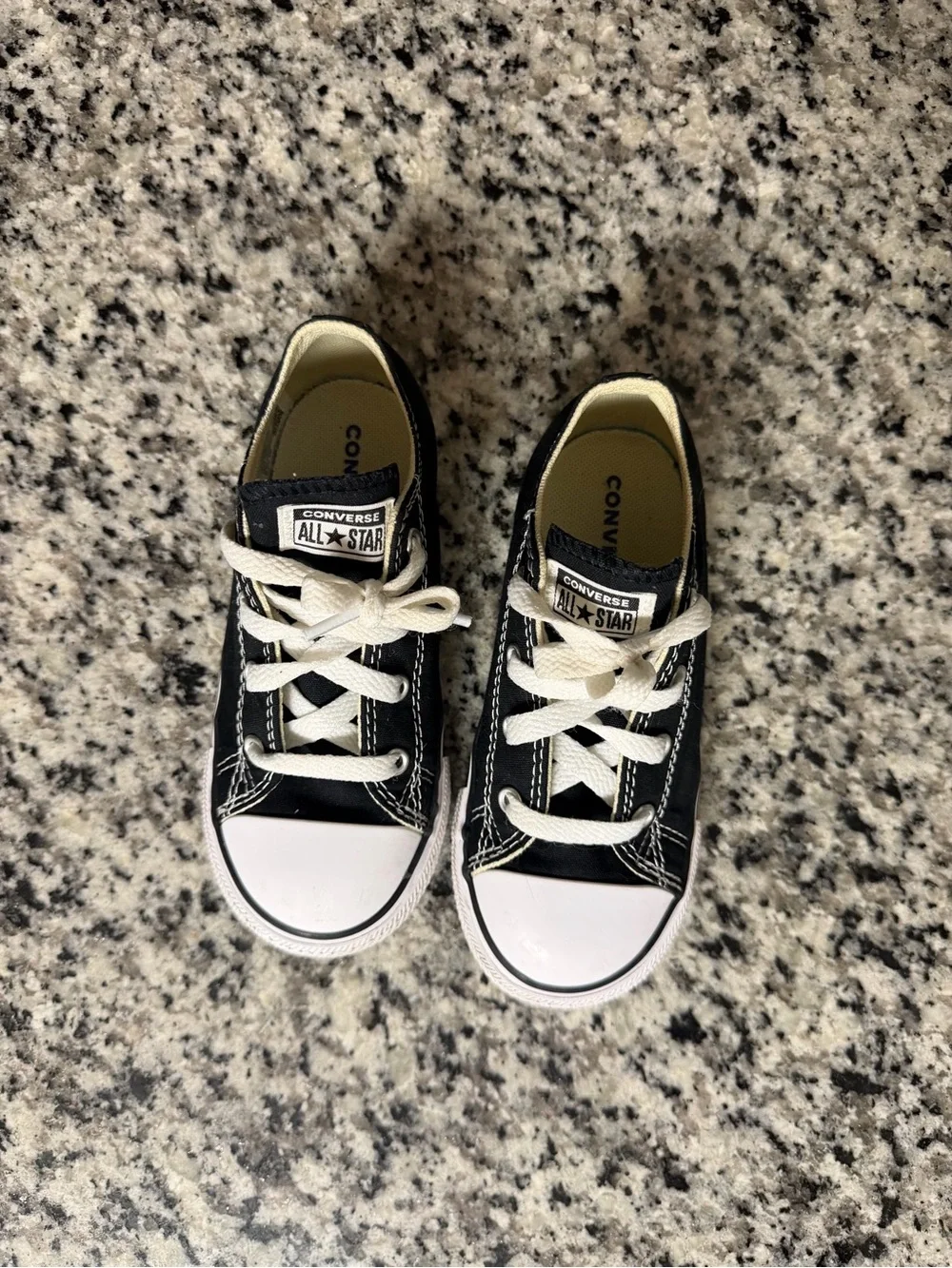 Converse Kids Chuck Taylor All Star Low Top Black Little Kid Size 10 Sneakers